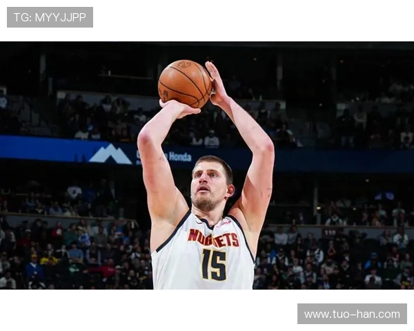 唐斯利用背打优势提升内线得分效率，拉开与约基奇的低位攻击差距