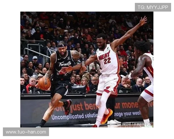 扎伊恩利用强势突破拉开与英格拉姆的得分差距提升球队内线威胁