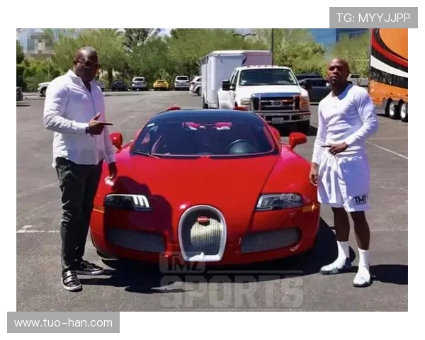 梅威瑟打完比赛回家顺手给车库添了辆布加迪