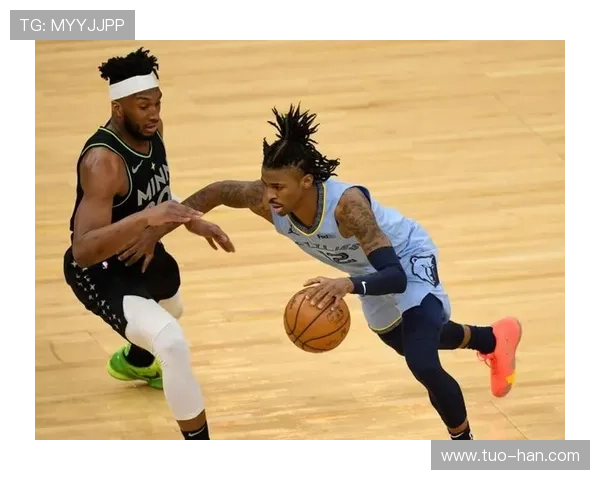 班恩与莫兰特无球跑动拉开防线 提升三分效率